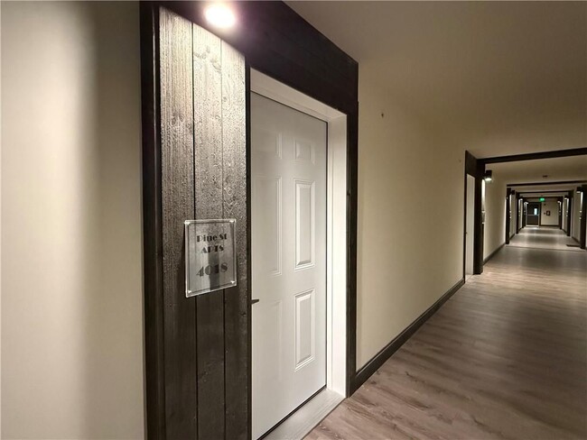 327 Pine St in Pawtucket, RI - Foto de edificio - Building Photo