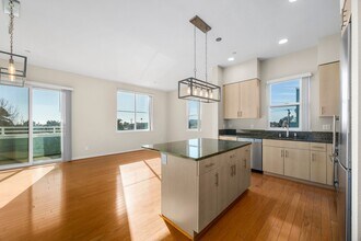 1066 41st Ave in Capitola, CA - Building Photo - Building Photo