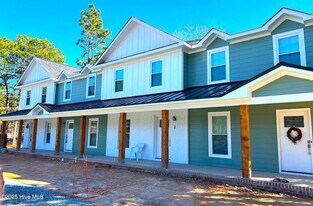 209 Bonnie Brook Rd in Aberdeen, NC - Building Photo