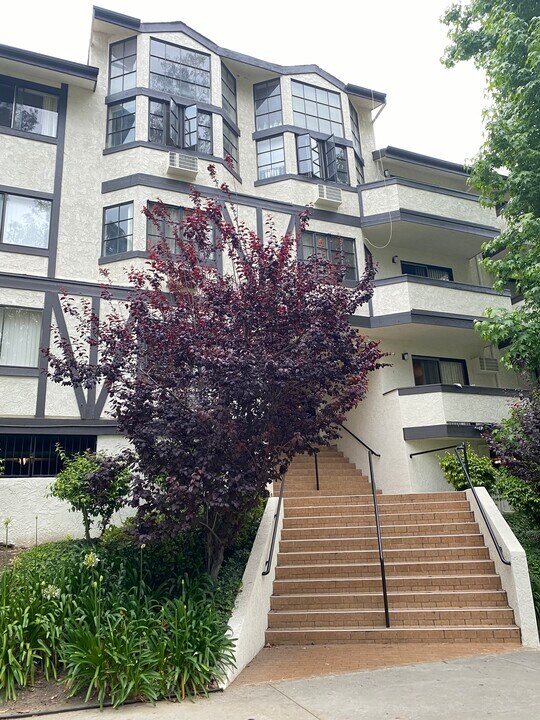 Diamond Head Apartments in Los Angeles, CA - Foto de edificio