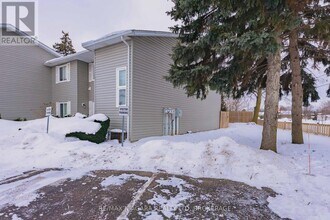 189 Dorchester Blvd in St Catharines, ON - Building Photo - Building Photo