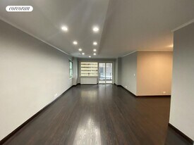 159 W 53rd St in New York, NY - Building Photo