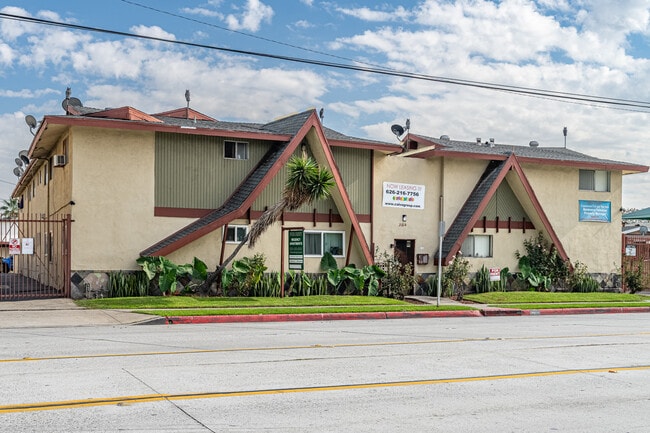 Regency-Baldwin Apartments