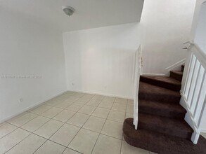 1406 SE 26th Ct in Homestead, FL - Building Photo - Building Photo