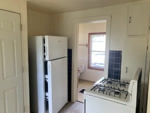 1514 Bluff St in Beloit, WI - Building Photo - Building Photo