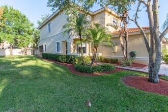 1011 Arezzo Cir in Boynton Beach, FL - Building Photo - Building Photo
