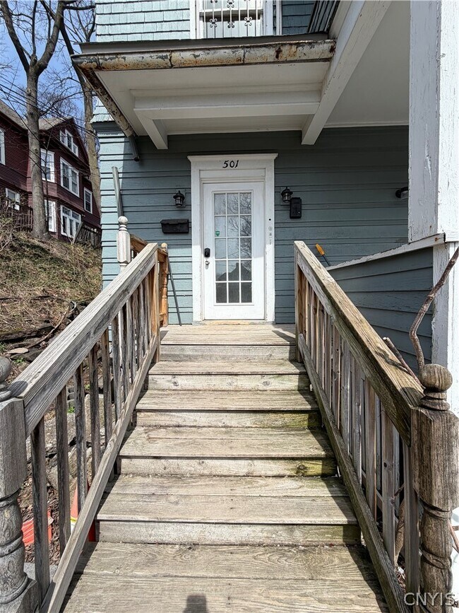 501-501 Clarendon St in Syracuse, NY - Building Photo - Building Photo