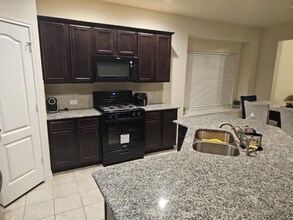 4803 S Richwood Dr in Richmond, TX - Building Photo - Building Photo