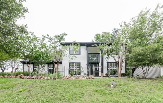 property at 8413 Woodford Bridge Dr