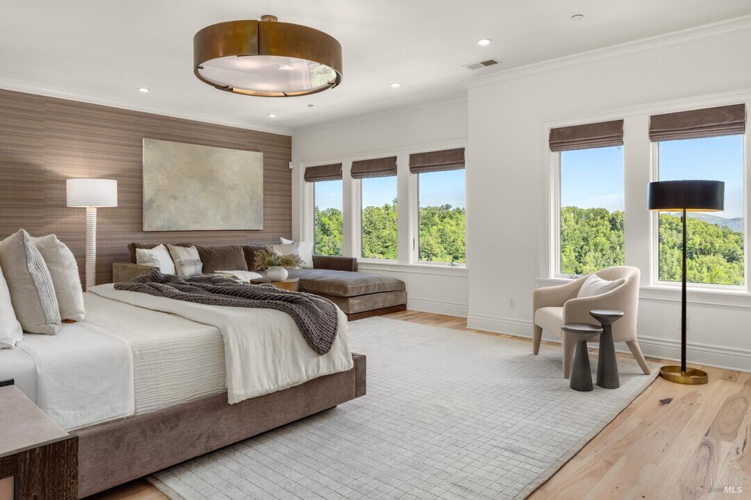 30 Sandy Ln in Mill Valley, CA - Building Photo