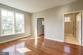 1020 Railroad Ave in Falls Church, VA - Building Photo - Building Photo