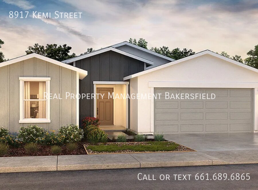 8917 Kemi St in Bakersfield, CA - Building Photo