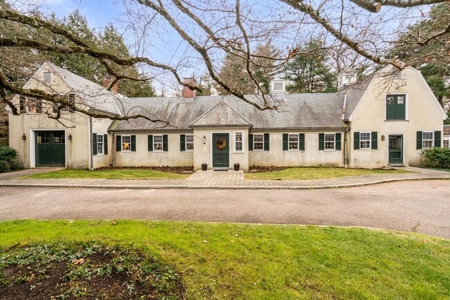 164 Forest St in Sherborn, MA - Building Photo - Building Photo