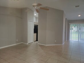 4403 22nd St SW in Lehigh Acres, FL - Building Photo - Building Photo