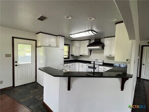 2955 E Amity Rd in Belton, TX - Building Photo - Building Photo