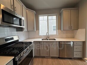 1433 Dairy Ln in Lindon, UT - Foto de edificio - Building Photo
