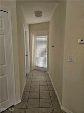 121 NE 16th Pl in Cape Coral, FL - Building Photo - Building Photo
