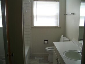 Northlake Estates in Seneca, SC - Building Photo - Building Photo