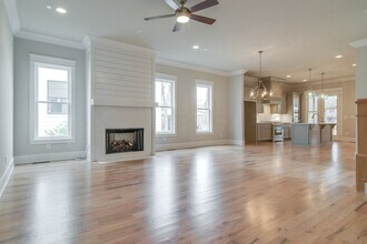 1410 Woodmont Blvd, Unit B in Nashville, TN - Foto de edificio - Building Photo