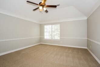 19427 Atasca Oaks Dr in Humble, TX - Foto de edificio - Building Photo