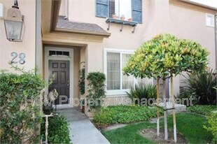 28 Lansdale Ct in Ladera Ranch, CA - Building Photo