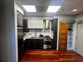 715 Tremont St, Unit 1 Apartamentos