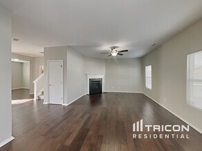 526 Kerriann Ln in Clayton, NC - Building Photo - Building Photo