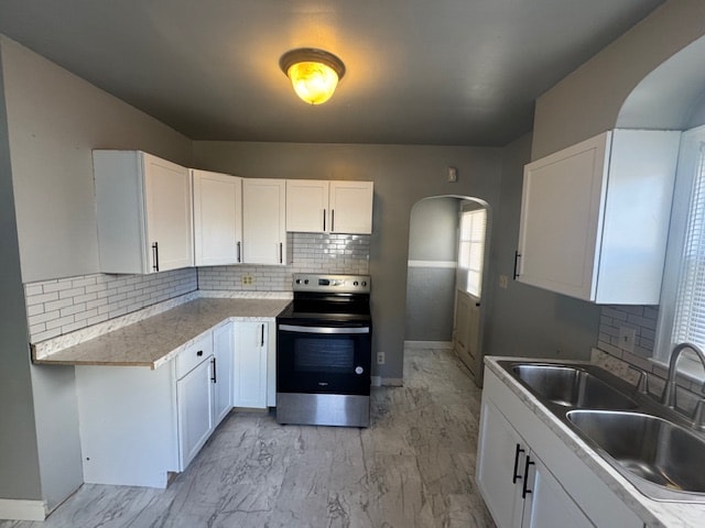 2449 Fairport Ave in Dayton, OH - Foto de edificio - Building Photo