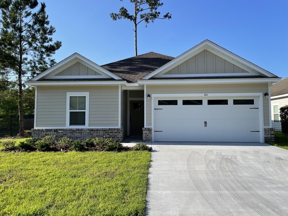 45 Tuscany Trace in Crawfordville, FL - Building Photo