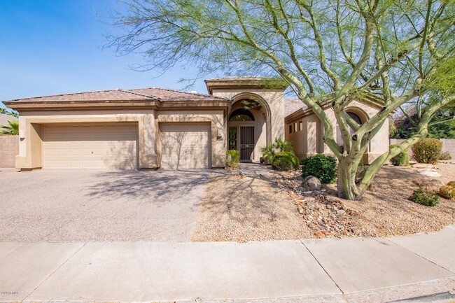 16015 N 66th St in Scottsdale, AZ - Foto de edificio - Building Photo