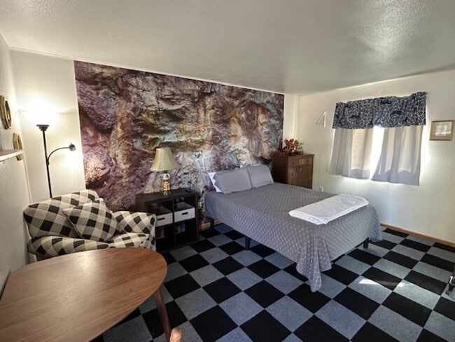 201 Plateau Ave in Collbran, CO - Building Photo - Building Photo