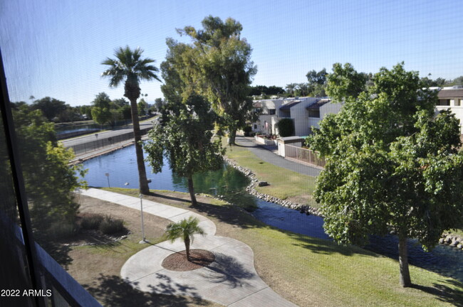 11032 N 28th Dr in Phoenix, AZ - Building Photo - Building Photo