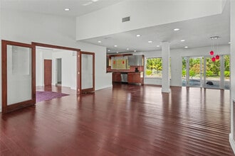 8619 SW 51st St in Cooper City, FL - Building Photo - Building Photo