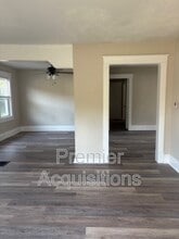 3318 Fernwood Ave in Alton, IL - Building Photo - Building Photo
