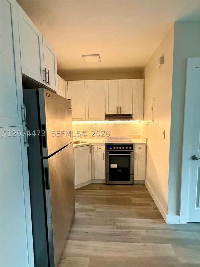 property at 7400 Harding Ave