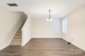 3204 Glenn Hope Way in Matthews, NC - Building Photo - Building Photo