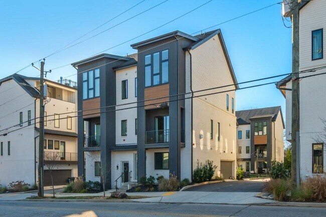 property at 2347 Hosea L Williams Dr NE