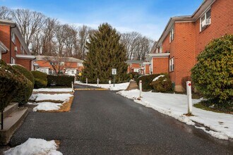 451 Main St in Northport, NY - Building Photo - Building Photo