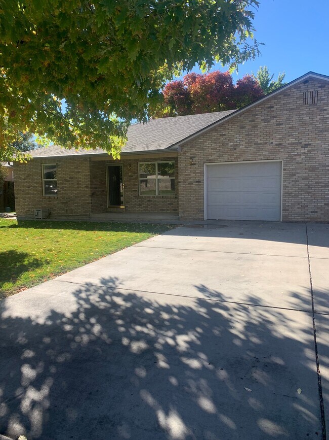 property at 330 Field Ave