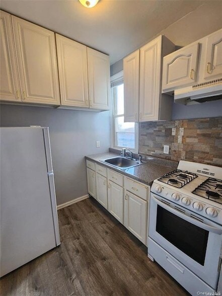 36 Hillside Ave., Unit 4 in Williston Park, NY - Building Photo - Building Photo