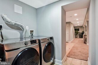 821 Madison St NW in Washington, DC - Building Photo - Building Photo