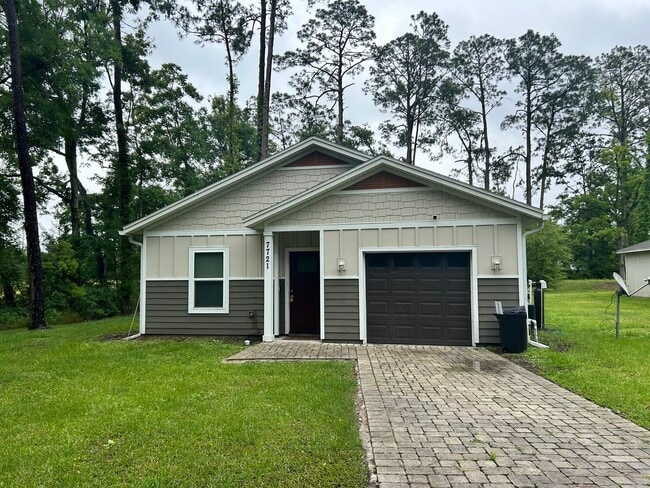 property at 7721 Old Kings Rd