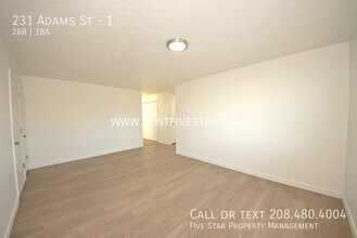 231 Adams St in Chubbuck, ID - Building Photo - Building Photo