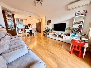45 Oceana Dr E in Brooklyn, NY - Building Photo - Building Photo