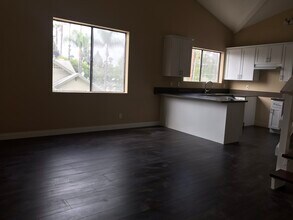 310 N Philadelphia St, Unit A in Anaheim, CA - Building Photo - Building Photo