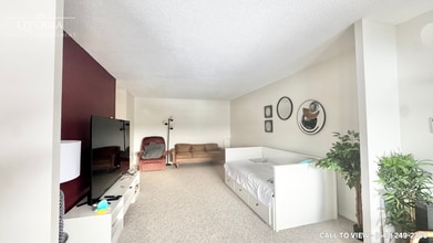 65 Highland Cres in Kitchener, ON - Building Photo - Building Photo