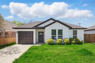 559 Elkhart Ave in Dallas, TX - Building Photo - Building Photo
