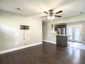 1884 Pardue Dr in Clarksville, TN - Building Photo - Building Photo