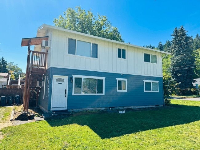 property at 606 NW 10th Ave