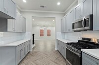 7687 Ameswood Rd in Houston, TX - Building Photo - Building Photo